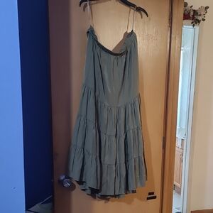 Elegant Green Maxi Skirt